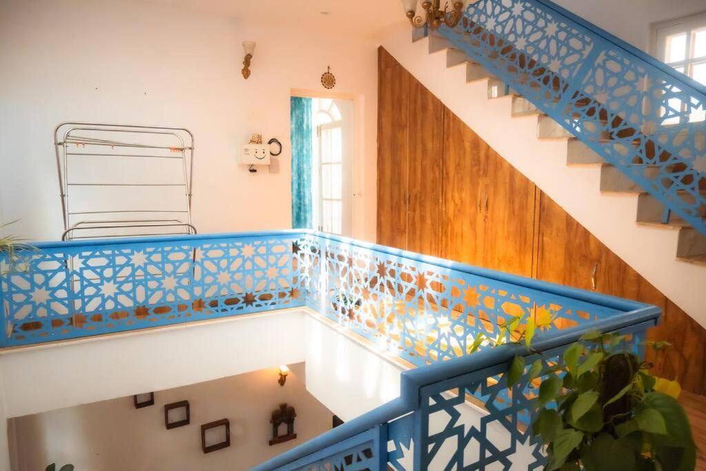 Blue Door Villa By Homeyhuts Rājpur 外观 照片